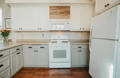 Chico House | Central Coziness - Steps from Chico's Hub