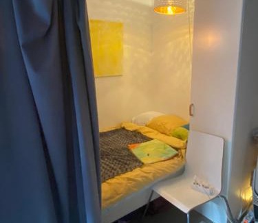 Haga House | Central cozy accommodation, single room or bed in dormroom