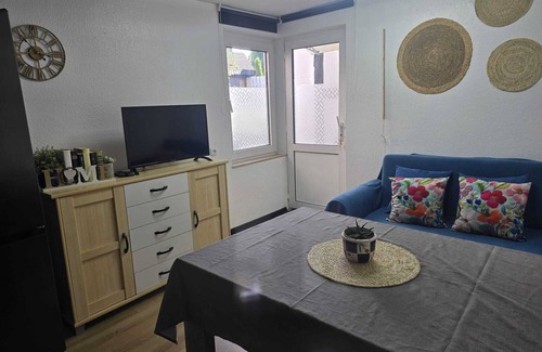 Hoexter Apartment | Central, cozy apartment, 50 mts away from the old town in Höxter.