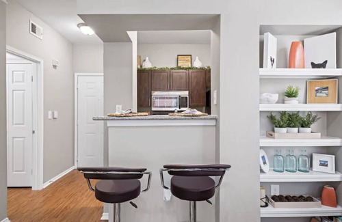 Deep Ellum Apartment | Central Dallas Apartment, Keller Hotel's