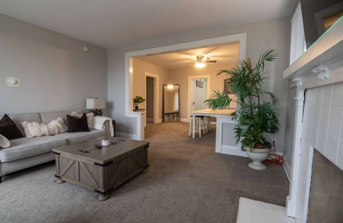 St. Bernard Apartment | Central Entire 2-Bed in Quiet Neighborhood