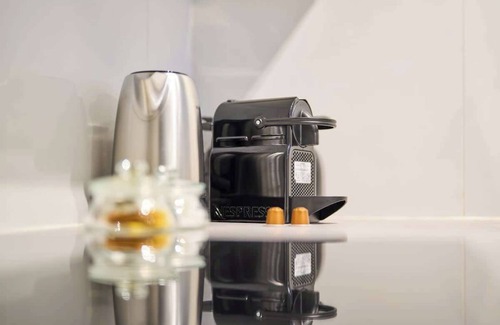 Lower Town Apartment | Central Grand Place Escape 6