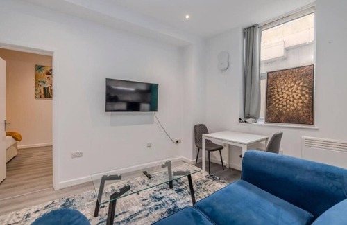 Seven Dials Apartment | Central Hove 1 Bedroom Flat BN32OSM04