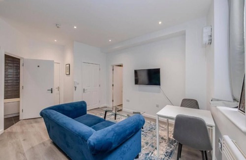 Seven Dials Apartment | Central Hove 1 Bedroom Flat BN32OSM04
