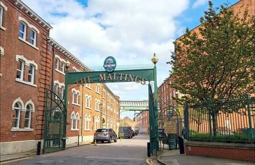 Hull Old Town Apartment | Central Hull Apartment 2