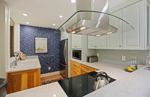 Kiawah Island Condo | Central Kiawah in Turtle Point with Golf Views! w/Elevator Access!