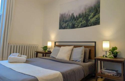 Vieux-Limoilou Apartment | Central Limoilou 6 guests AC 2 Free Parking