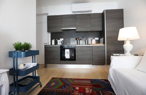 Sao Sebastiao da Pedreira House | Central Lisbon Luxury Apartment