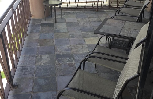 North End House | Central Location within walking to downtown, beaches, and boardwalk! Pets OK!