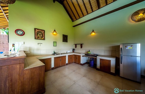 Lovina Villa | Central Lovina at the Beach, 3BR Pool Villa