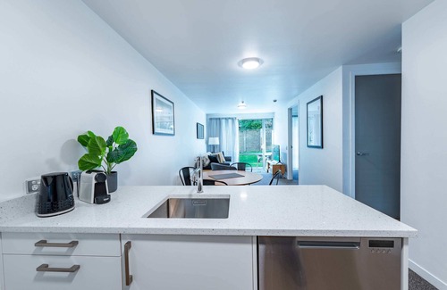 Wanaka Apartment | Central Luxury Apartment 108