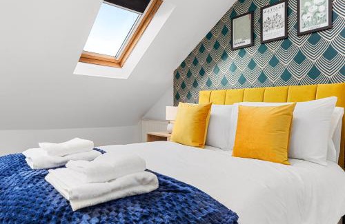 Islington Apartment | Central & Modern 1 Bed Apartment - 3min to Train Station & Sleeps 4 - The Holloway Suite