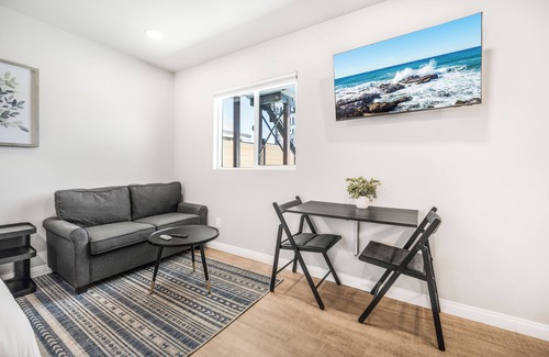 El Cajon Apartment | Central Modern Apartment w/AC - Sleeps 3