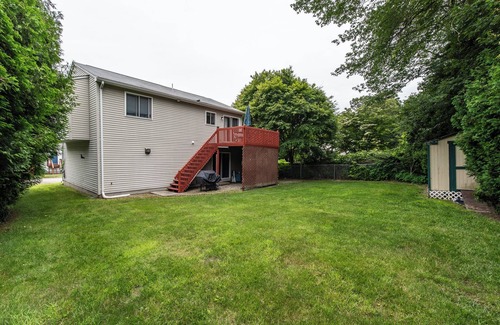 Saunderstown House | Central Narragansett Location to enjoy all RI destinations!