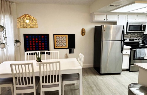 Summerlin Apartment | Central Near Summerlin with Pool hot tub and games