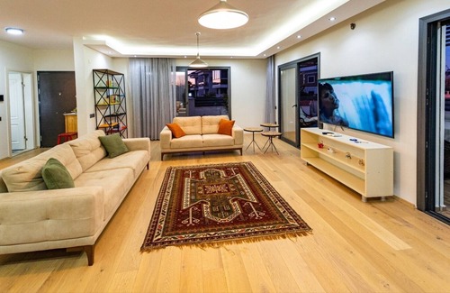 Fethiye City Center Villa | CENTRAL NEW VİLLA FOR 8 WITH PRİVATE POOL