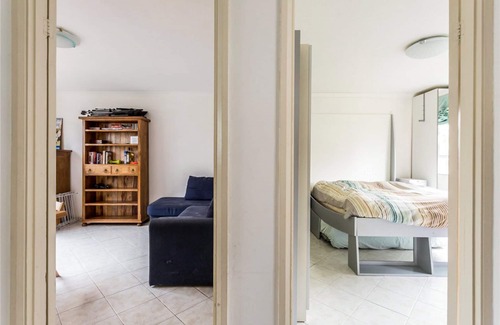Canonbury Apartment | Central one bedroom flat. CONTACT ME BEFORE BOOKING TO CHECK AVAILABILITY
