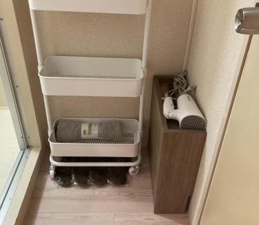 Namba Apartment | Central Osaka Shinsaibashi with Gas Dryer and Over 100 Inch Screen Projector Netflix