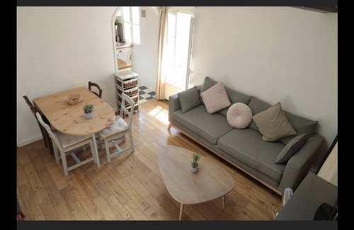 11th Arrondissement Apartment | Central Paris - Marais/Bastille . Sleeps 4 (max 6) Newly renovated 2 min metro