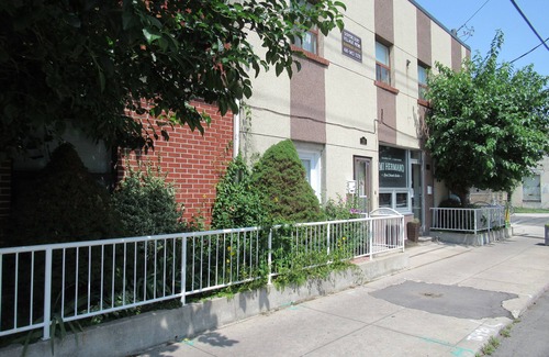 Davenport Apartment | Central, private space for your home-away-from-home!
