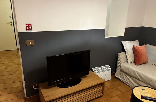 Rione XVI Ludovisi Apartment | Central Rome Apartment for 4 | 1BR + Sofa Bed | Spanish Steps – Family Friendly