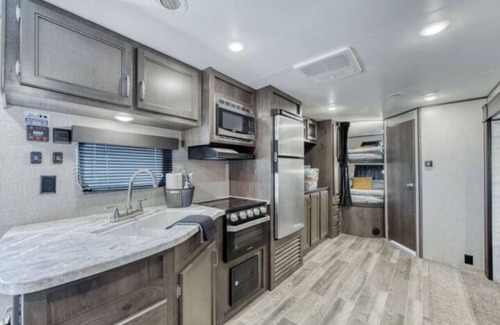 Tower District House | Central RV Stay with Secure Parking, WiFi