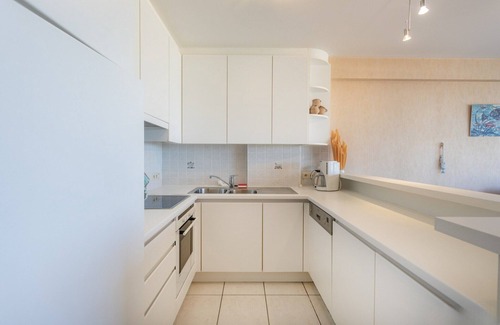 Koksijde-Bad Apartment | Central seafront apartment in Koksijde