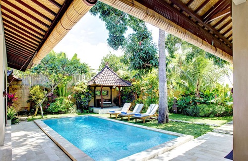 Sunset Road Villa | Central Seminyak, Peaceful contemporary 3 bedroom Villa
