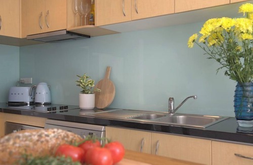 South Yarra Apartment | Central South Yarra Sensation. 2Bdr Brilliance.