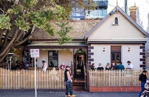 South Yarra Apartment | Central South Yarra Sensation. 2Bdr Brilliance.