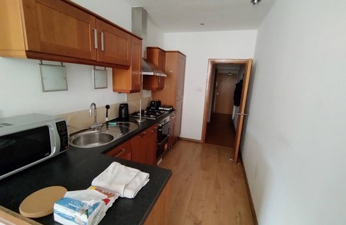 Reading Apartment | Central Spacious apartment located in the heart of it all!