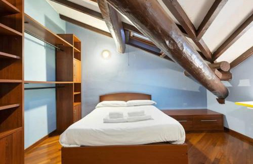 Abbadesse Apartment | Central Station-Duomo, Deluxe & Spacious Apt