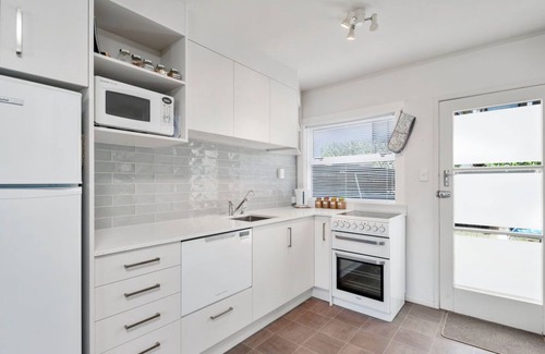 Taupo Cottage | Central Stay - Taupo Flat