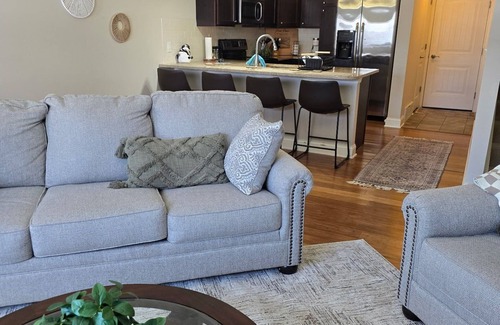 Wilmington Ski Chalet | Central & Stylish 6 Beds Retreat on Haystack Golf Course, 10 Mins to Mount Snow