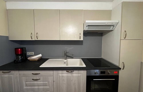 La Roche-Posay Apartment | Central T2 in La Roche-Posay, 4 ppl, WIFI, near Spa