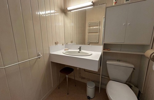 La Roche-Posay Apartment | Central T2 in La Roche-Posay, 4 ppl, WIFI, near Spa