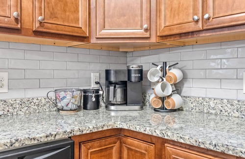 Auburn - Opelika House | Central to RTJ, Downtown Auburn & Opelika - Sleeps 12 - Memory Foam Mattresses