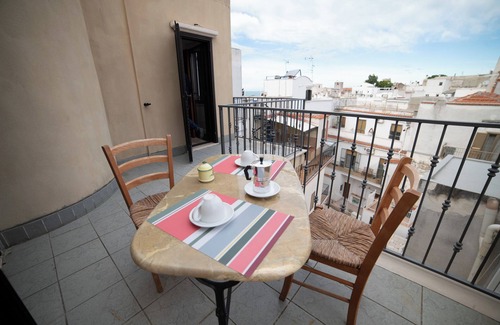Peschici Apartment | Central vacation apartment for 2 people in Peschici/Gargano Apulia