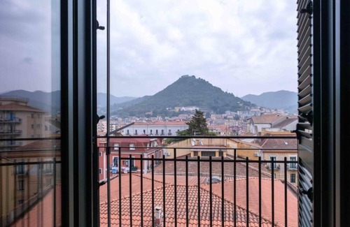 Cava de' Tirreni House | Central View Apartment