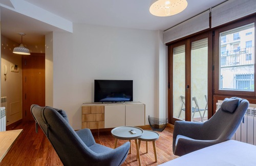 Tenerias Apartment | Central with free garage, ideal couples