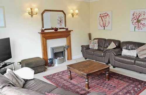 Bowness-on-Windermere Cottage | Centrally based town house with south facing views of Lake Windermere.