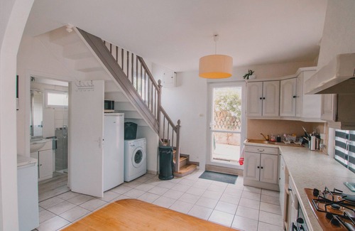 Brignogan-Plage House | Centrally located house near the beach