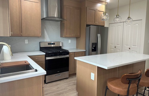 Southwest Anaheim House | Centrally locate charming house near major attractions