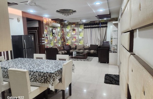Bani Park Apartment | Centrally located 2 BHK Private flat