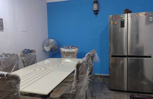 Somajiguda House | Centrally located 2 bedroom house with local help