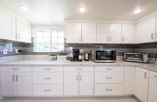 East San Gabriel House | Centrally located 3bd/3ba near Disneyland/Hollywood/Pasadena