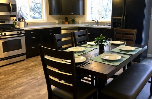 North Star House | Centrally Located AK Getaway