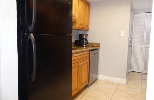 Southwest Orlando Apartment | Centrally located cozy 2BR near attractions