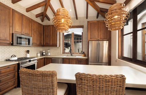 Las Catalinas Apartment | Centrally Located Fully Equipped Apartment at Las Catalinas