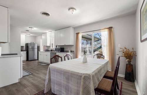 Denison House | Centrally Located Denison Home